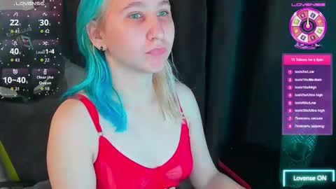 christyw3b online show from November 3, 2025, 3:02 pm