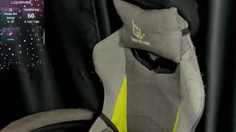 Snapshot of christyw3b chatting on November 25, 2025, 3:34 pm christyw3b online show from November 25, 2025, 3:34 pm