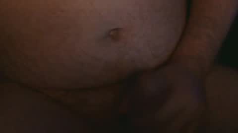 Snapshot of chrisuhh chatting on June 28, 2026, 2:28 am chrisuhh online show from June 28, 2026, 2:28 am