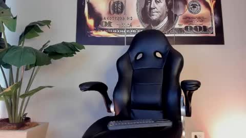 chrizmacgregor online show from May 16, 2026, 5:23 pm