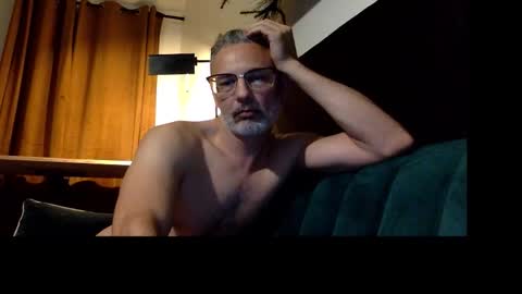 Chrome89 online show from November 12, 2025, 6:03 am