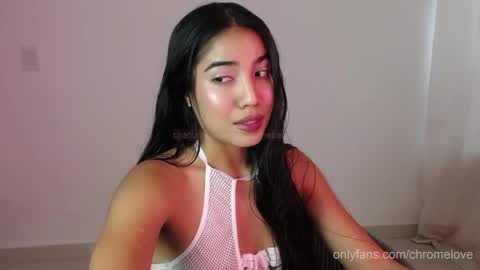 Gwendy Fox online show from May 14, 2026, 10:05 pm