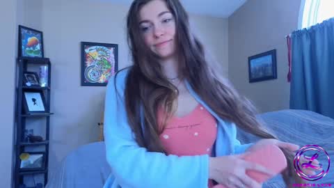 Snapshot of chroniclove chatting on February 23, 2026, 7:33 pm Marley online show from February 23, 2026, 7:33 pm