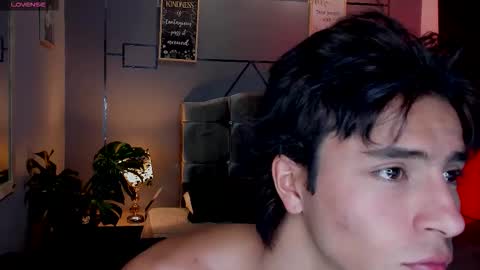 Snapshot of chrristopher77 chatting on November 25, 2025, 4:18 pm chrristopher77 online show from November 25, 2025, 4:18 pm