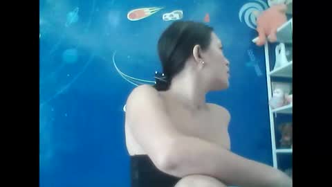 Ur Suraya22 online show from October 1, 2025, 1:00 am