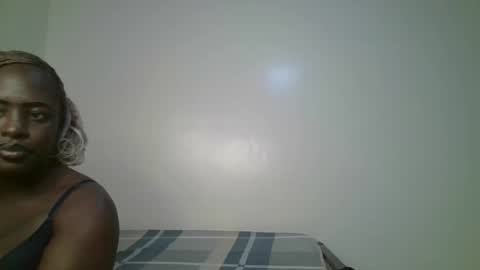 Snapshot of chubby_belle chatting on May 25, 2026, 9:32 pm chubby_belle online show from May 25, 2026, 9:32 pm
