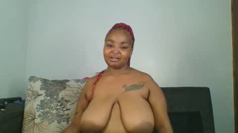 chubby_princess2 online show from October 4, 2025, 1:31 pm