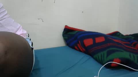 DivaDee online show from October 20, 2025, 2:01 am