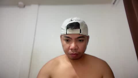 chubbybear_08 online show from February 13, 2026, 5:14 am