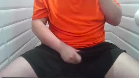 chubbycub14 online show from April 15, 2026, 6:59 pm