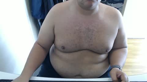 AstorYvr online show from September 9, 2025, 6:29 pm