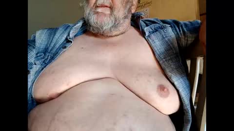 Snapshot of chubyluver11896 chatting on October 21, 2025, 4:41 pm chubyluver11896 online show from October 21, 2025, 4:41 pm