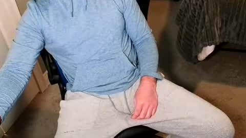 Snapshot of chuck0781 chatting on November 7, 2025, 9:48 pm chuck online show from November 7, 2025, 9:48 pm