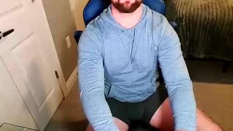 Snapshot of chuck0781 chatting on November 29, 2025, 7:28 pm chuck online show from November 29, 2025, 7:28 pm