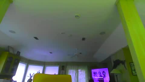 chuck354139 online show from December 10, 2024, 12:49 pm