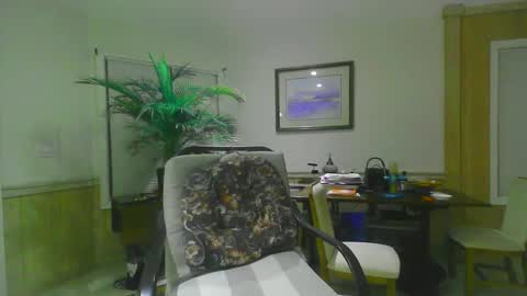 chuck354139 online show from December 22, 2024, 11:22 am