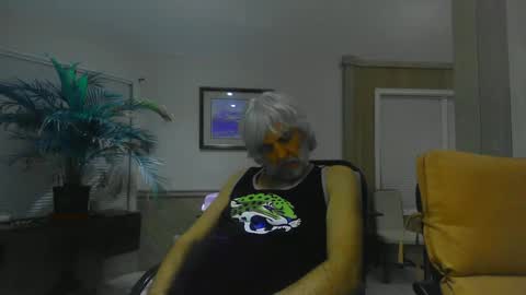 chuck354139 online show from January 12, 2025, 7:53 am