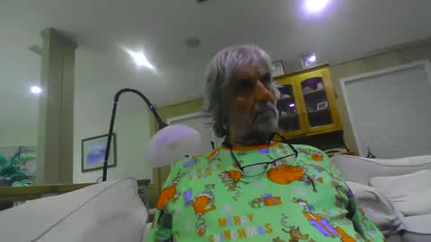 chuck354139 online show from January 19, 2025, 8:50 am