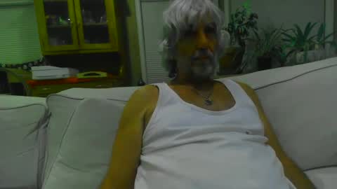 chuck354139 online show from January 22, 2025, 2:26 am