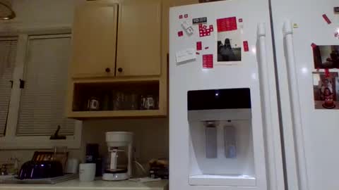 chuck354139 online show from September 17, 2025, 2:35 am