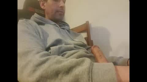 chuckyaegar1982 online show from February 11, 2025, 4:35 pm