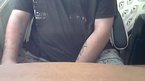 Snapshot of chunkisgreat chatting on October 28, 2025, 1:47 pm chunkisgreat online show from October 28, 2025, 1:47 pm