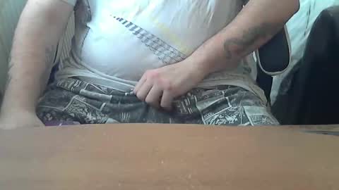 Snapshot of chunkisgreat chatting on December 2, 2025, 12:21 pm chunkisgreat online show from December 2, 2025, 12:21 pm