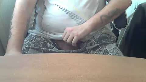 Snapshot of chunkisgreat chatting on December 3, 2025, 11:30 am chunkisgreat online show from December 3, 2025, 11:30 am