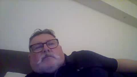 Snapshot of chunkyload72 chatting on January 5, 2026, 5:27 pm chunkyload72 online show from January 5, 2026, 5:27 pm
