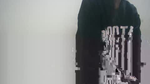 chuppyrose online show from March 17, 2026, 1:43 am