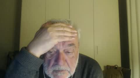 ciaoamoremio4 online show from February 9, 2025, 2:17 am