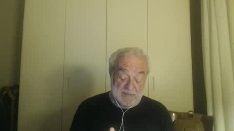 ciaoamoremio4 online show from March 9, 2025, 8:52 pm