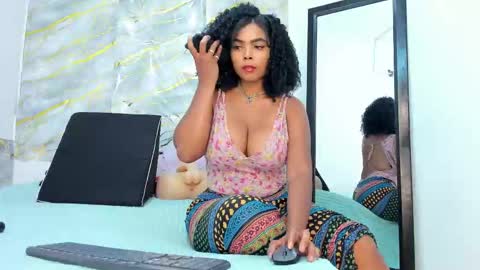 Snapshot of ciaraharrys chatting on December 15, 2025, 6:45 pm ciaraharrys online show from December 15, 2025, 6:45 pm