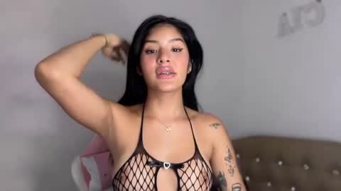 ciaxxmendezz online show from June 11, 2026, 3:43 pm