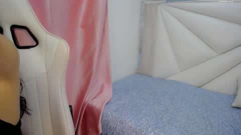 Snapshot of cieloo_ chatting on January 15, 2026, 8:56 pm CIELO online show from January 15, 2026, 8:56 pm