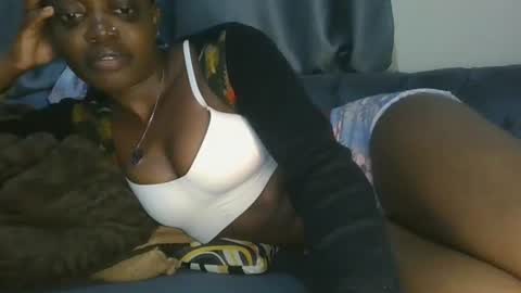 cilia petite online show from March 31, 2026, 9:15 pm