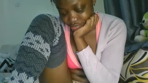cilia petite online show from June 19, 2026, 8:51 am