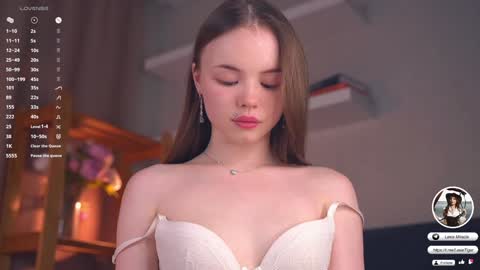   L  online show from October 7, 2025, 5:21 pm