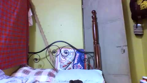 Snapshot of cinddy_14 chatting on February 2, 2025, 7:30 am cinddy 14 online show from February 2, 2025, 7:30 am