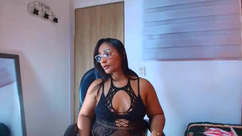 CINDY online show from December 15, 2025, 8:02 pm