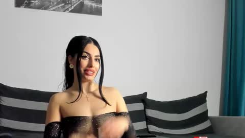 Snapshot of cindytail chatting on February 25, 2026, 9:35 pm Cindy online show from February 25, 2026, 9:35 pm