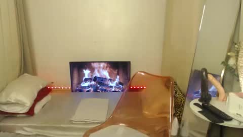 Snapshot of cindyts09 chatting on February 6, 2026, 6:33 pm Cindy online show from February 6, 2026, 6:33 pm