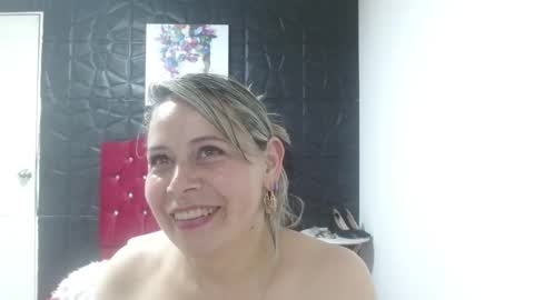 Snapshot of cinthia1609 chatting on January 30, 2025, 1:22 am cinthia1609 online show from January 30, 2025, 1:22 am