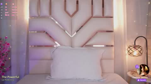 Snapshot of cinthia_jones2 chatting on February 24, 2026, 8:12 am Cinthia online show from February 24, 2026, 8:12 am