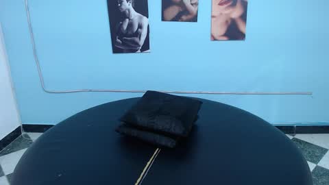 Cinthya online show from January 31, 2026, 7:11 pm