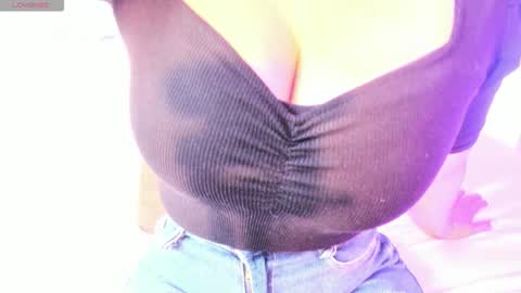 Snapshot of cinthya_mjs chatting on February 10, 2026, 12:20 pm Cinthya online show from February 10, 2026, 12:20 pm