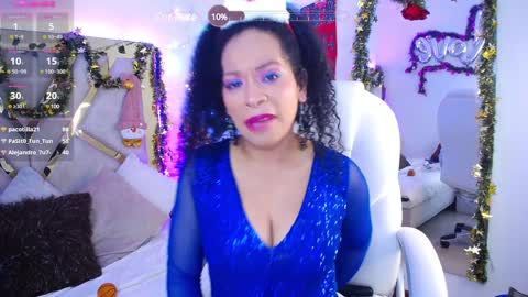 Snapshot of cintia_holms chatting on December 15, 2024, 1:11 pm Cintia online show from December 15, 2024, 1:11 pm