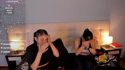 Snapshot of cintya_kors chatting on January 22, 2025, 8:51 am Cintya online show from January 22, 2025, 8:51 am