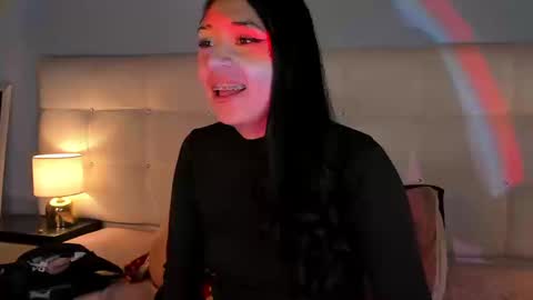 Snapshot of cintya_kors chatting on September 13, 2025, 4:23 am Cintya online show from September 13, 2025, 4:23 am