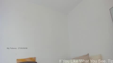 Snapshot of circejuno1 chatting on November 29, 2025, 7:50 pm Carol online show from November 29, 2025, 7:50 pm